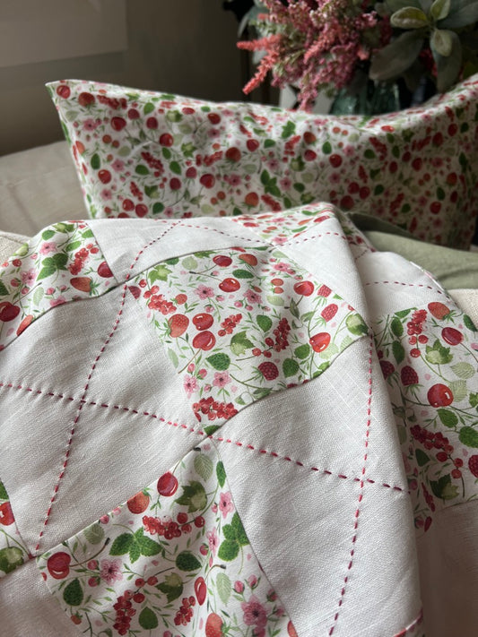 Summer Berries Quilt Pattern - FREE with fabric purchase