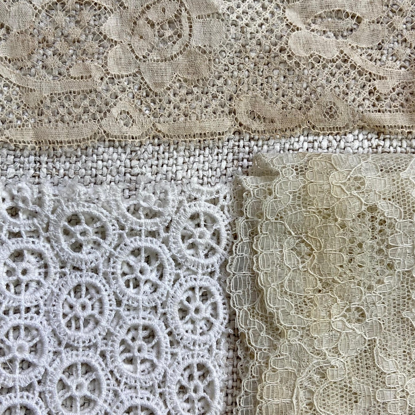 Lace Pieces - Item 23526